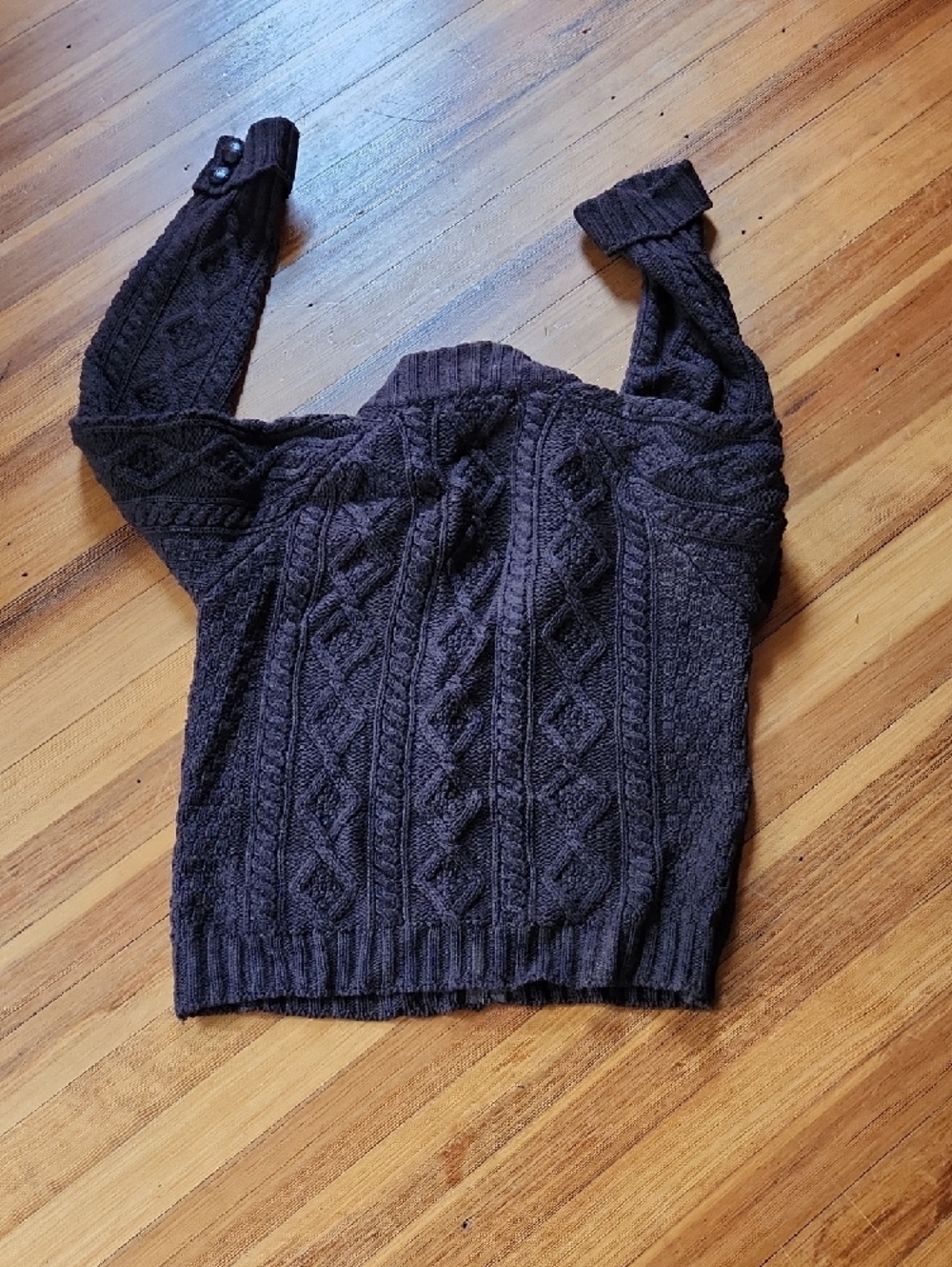 Inis Crafts Irish Merino Wool Cable Knit Cardigan - Picture 6 of 6